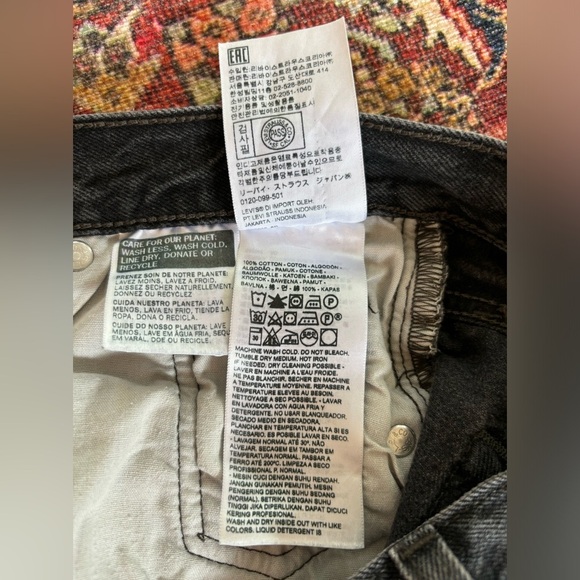 Levi’s 501 Skinny Filiforme Black Denim Jeans - Picture 8 of 11